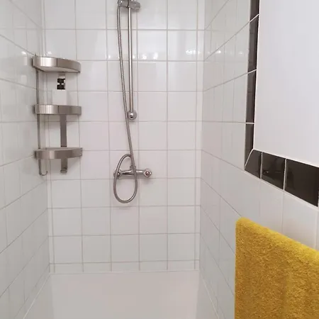 In Διαμέρισμα Fresnes (Val-de-Marne)